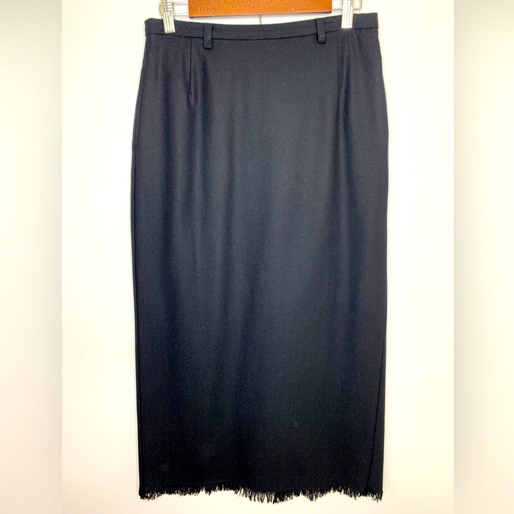 Eddie Bauer 58% Wool Long Skirt Black Size 10 Womens Fringe at Hem Classy Modest